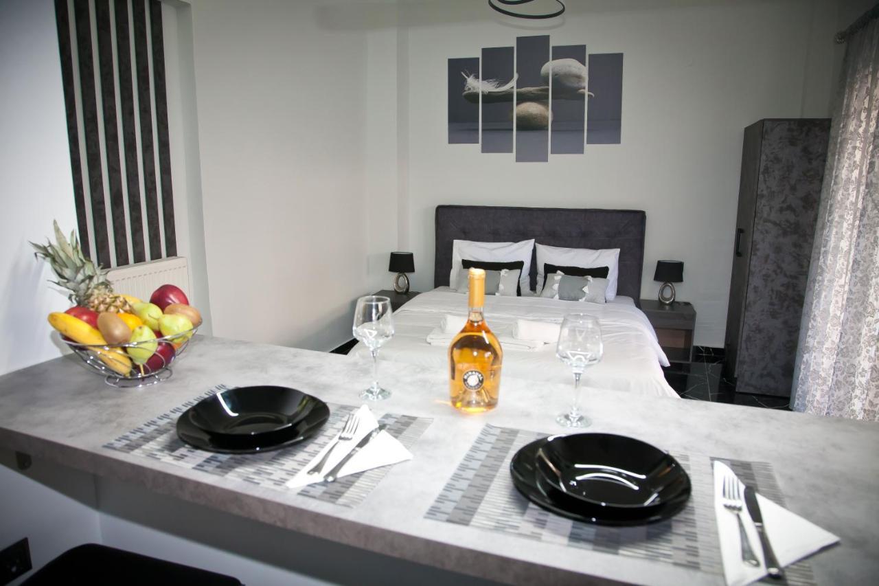 Chris Luxury Studio Ioannina Ngoại thất bức ảnh